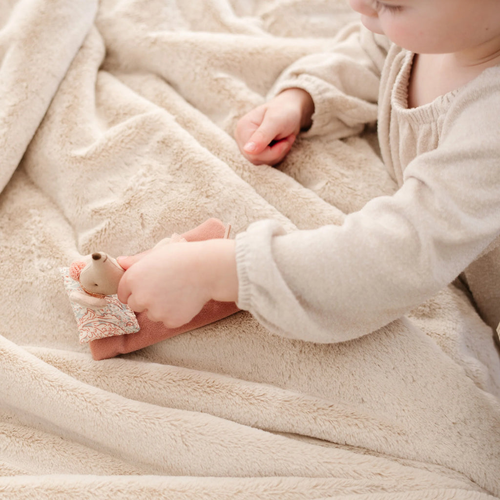 Saranoni Blush Dream Blanket Mini