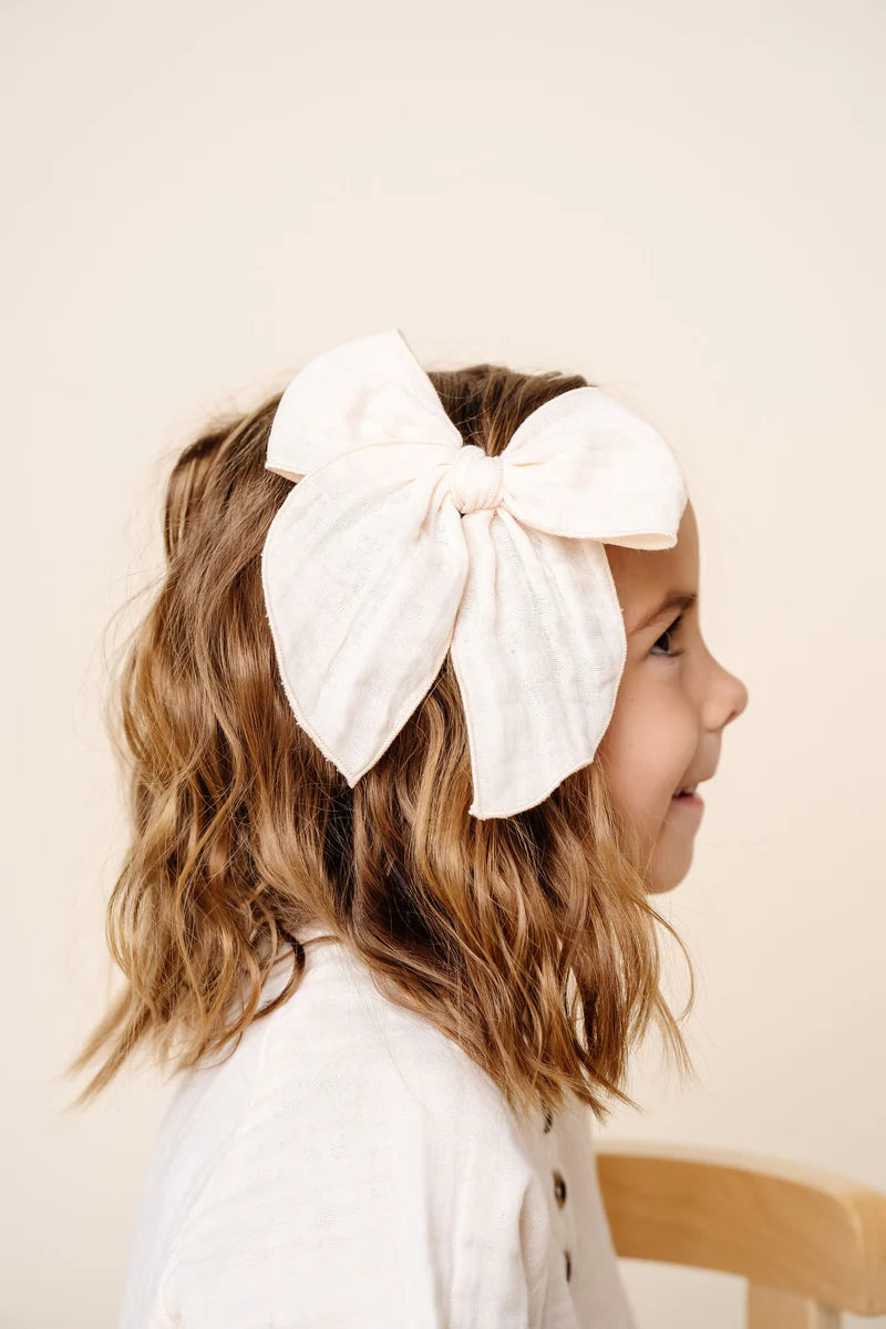 Cloud Muslin Heirloom Large Bow Clip - Cream