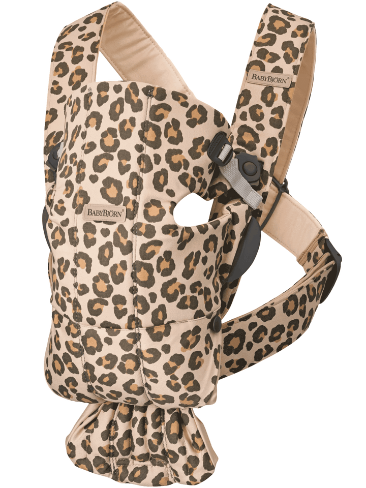 Baby Bjorn Carrier Mini - Cotton Baby Bjorn Beige/Leopard   [variant_option4] [variant_option5] [variant_option6] [variant_option7] [variant_option8] [variant_option9] 3