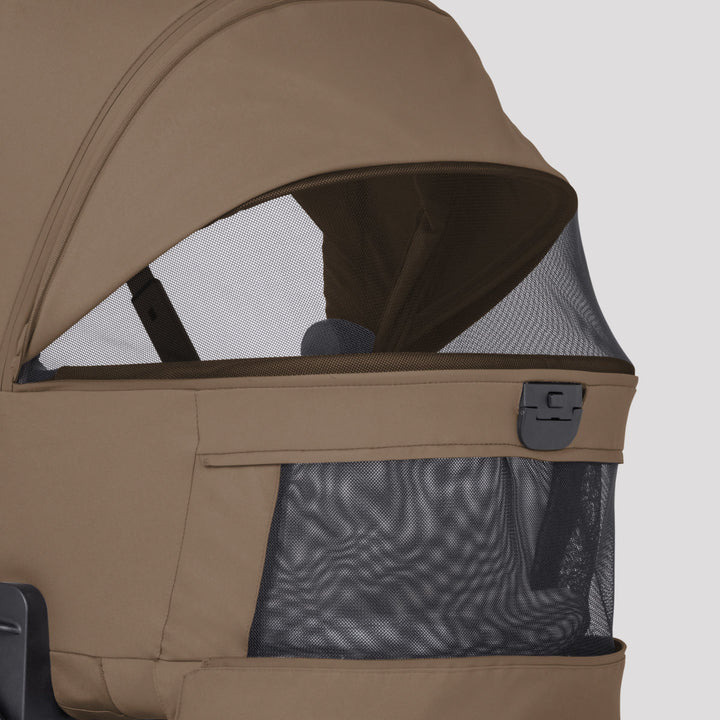 Silver Cross Breez Compact Bassinet (Ships end of July)