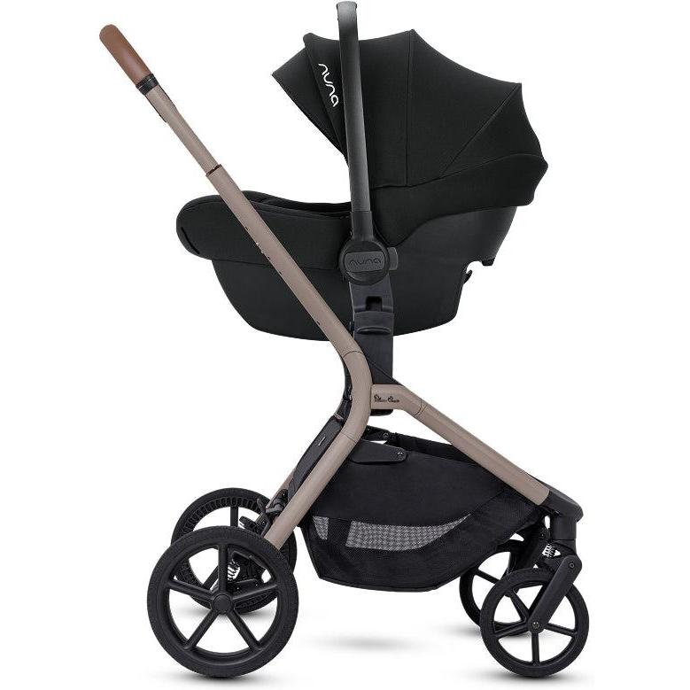 Silver Cross Breez Stroller (Ships end of June)