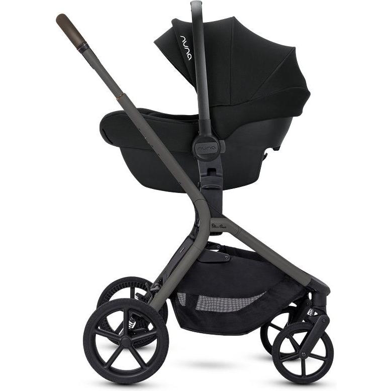 Silver Cross Breez Stroller (Ships end of June)