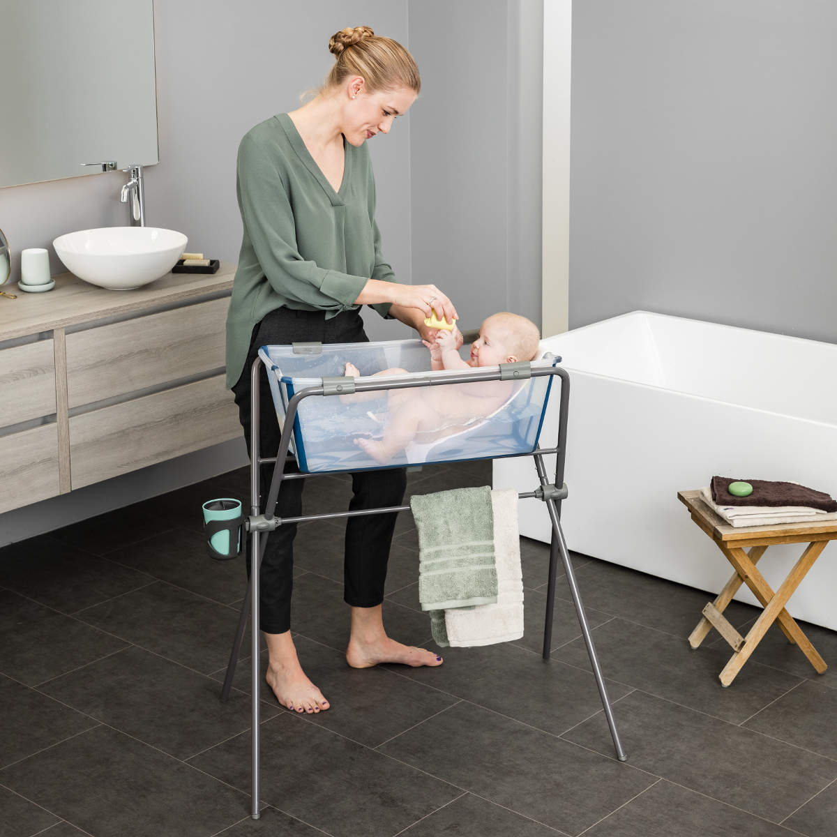 Shop Stokke Flexi Bath Stand - Li'l Baby Sprouts