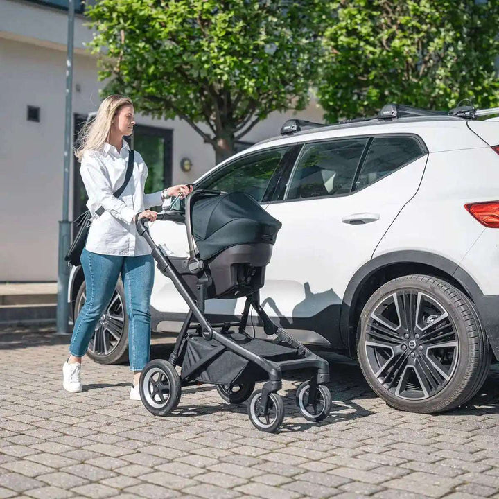 Thule Sleek Stroller Thule    [variant_option4] [variant_option5] [variant_option6] [variant_option7] [variant_option8] [variant_option9] 14