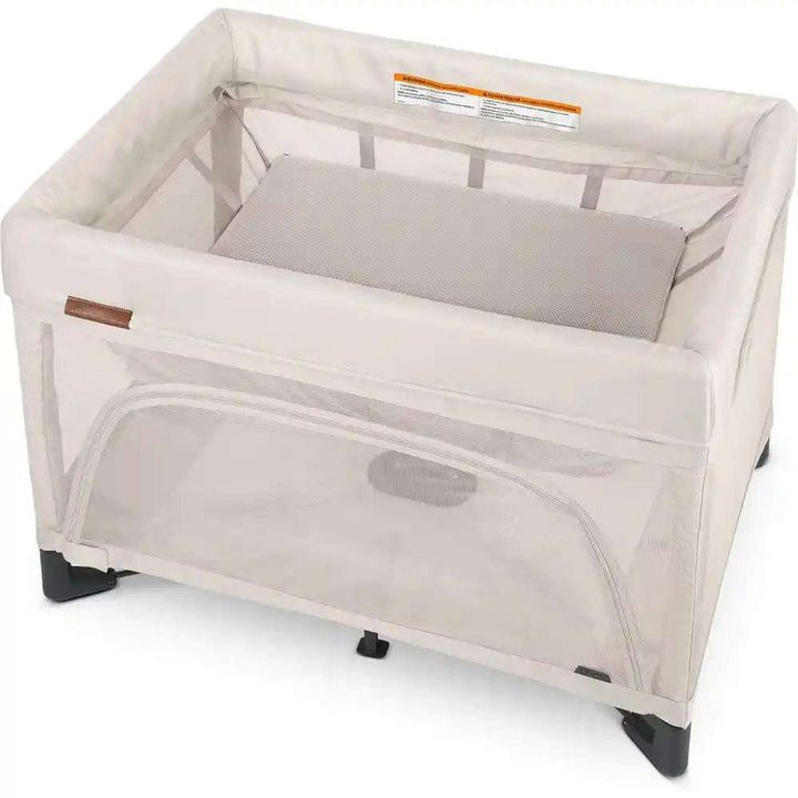 UPPAbaby Remi Bedside Bassinet + Playard + Travel Crib UPPAbaby Charlie (Sand Mélange)   [variant_option4] [variant_option5] [variant_option6] [variant_option7] [variant_option8] [variant_option9] 1