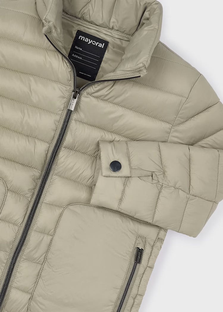 Light Coat 4418 Cashew