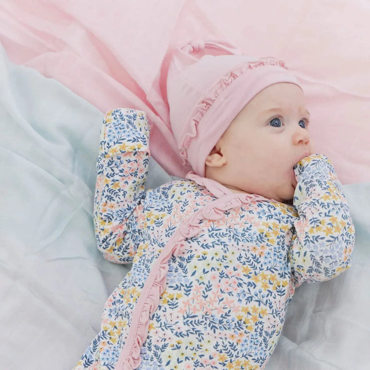 Chelsea Magnetic Gown & Hat Set