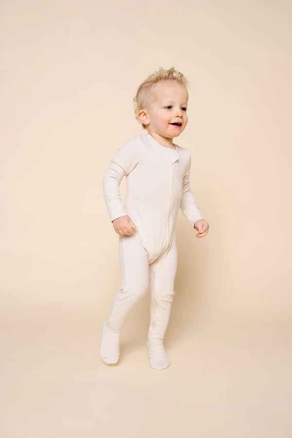 Cove Ribbed Zipper Footie