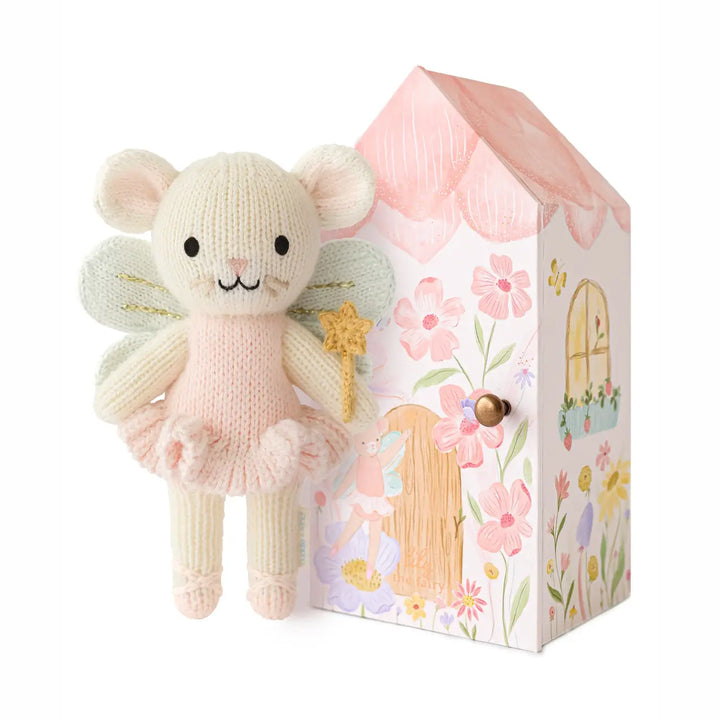 Tiny Lily the Fairy