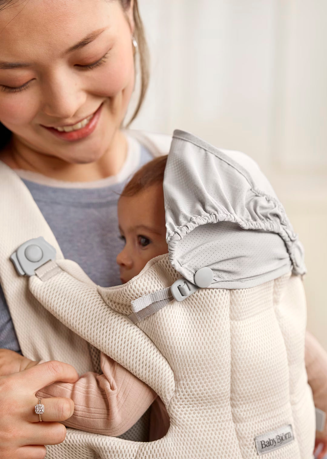 Baby Carrier Hold - Airy Mesh - Cream