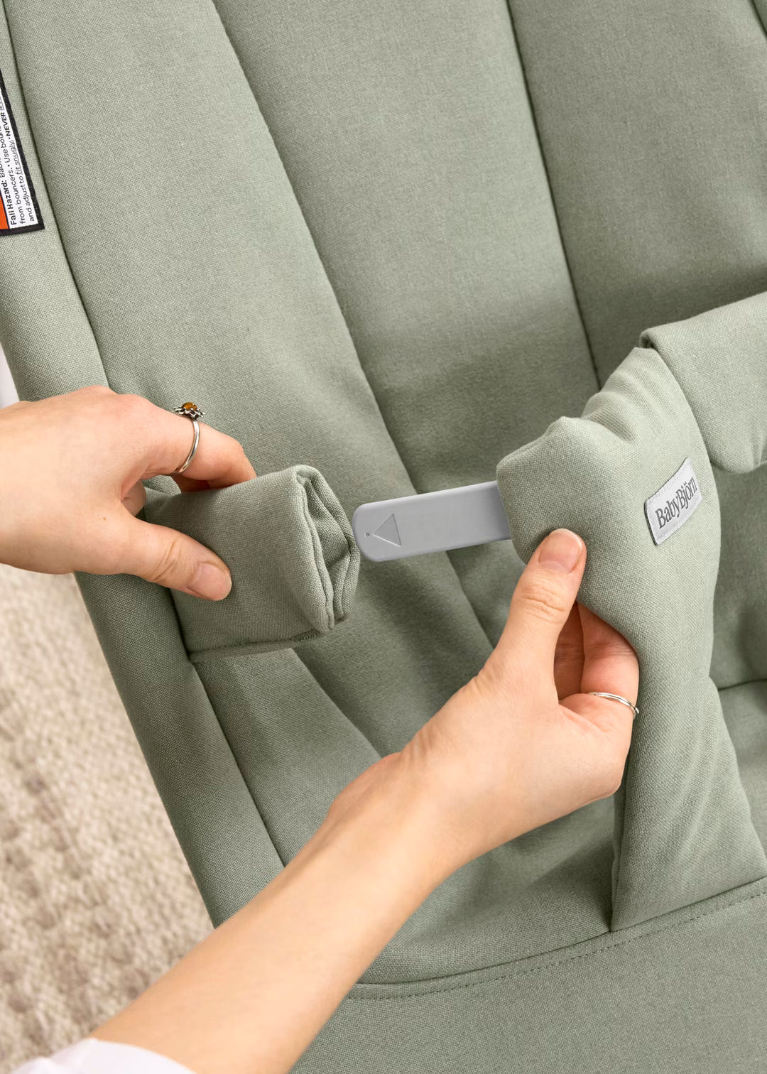 Bouncer Begin - Soft Brushed Woven - Light Green