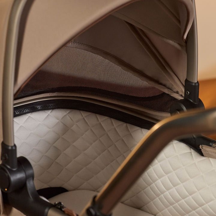 Silver Cross Reef 2 First Bed Folding Bassinet (2025 Edition)